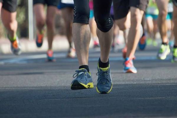一路狂奔的马拉松经济，未来如何才能健康跑？